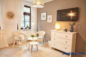 City-Apartment 2 - Image 3