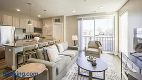 Landing at Abberly Liberty Crossing - 1 Bedroom in Henderson Circle - Image 3