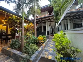 Rekawa Turtle Gate Hotel - Image 1