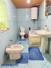 Kulla e Vjetër ,Vermosh - Image 2