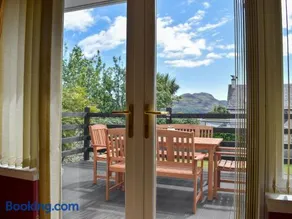 Landhaus mit Garten | Flussblick - Image 1
