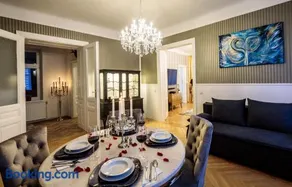 Sophies Place Augarten - Imperial Lifestyle City Apartments Vienna Parking - Image 2