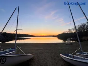 Charming Stay Near Coventry Lake & UConn - Image 1
