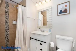 Ginger Home Heated Pool Beach 6mi Pet-Friendly - Image 2