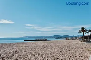 Vacances tout confort au bord du sable fin - Image 2