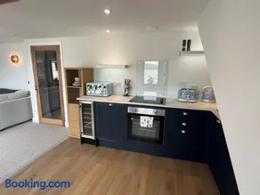 Waverley Apartments, Crow's Nest - Image 2