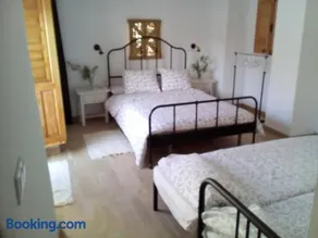 La Casita Tipica - Image 5