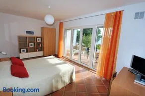 Nautilus-Bay Apartments - First Row Suites 210, 211 - Villa Gorma - Image 3