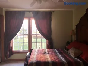 2nd floor guest room with attached bath - Image 1