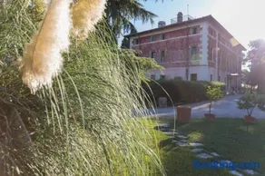 Villa Dei Cipressi Wine Resort - Image 2