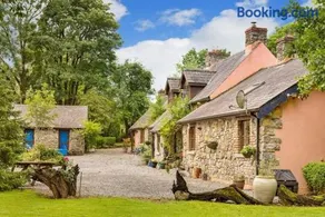 Catstone Lodge - Image 1