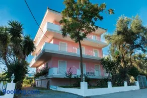 Dionysos Studios Apartments Nidri Lefkas - Image 2