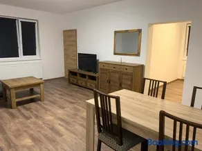 Luxury Private Apartment - Image 5