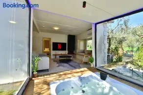 İznik Sahil Evi GÖLE SIFIR, Isıtmalı Havuz, 4 kisilik jakuzi, 600m2 bahce - Image 4