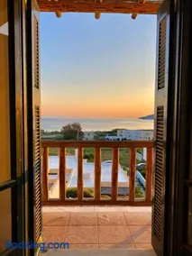 Cyclades Serenity Beach House - Image 1