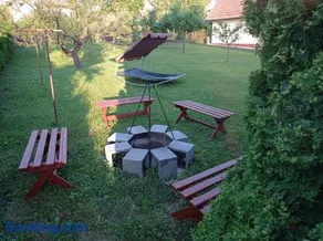 Liget Fruit Garden Family Apartman - Image 4