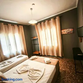 Sivi's Vacation Homes - Image 5