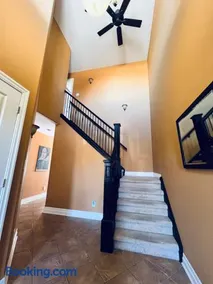 The Bards Roost - 3BR King Ensuite Family Friendly - Image 4