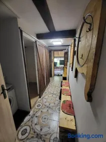U Efy - Image 3