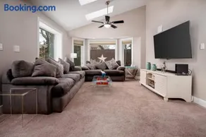 Peppertree Retreat - Image 3