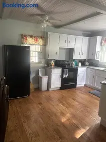 Private Cottage in Rural Clemmons - Image 3