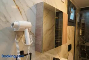 Mareli Litochoro Luxury Apartment - Image 3