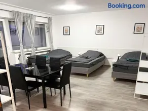 Spacious Apartment in Recklinghausen - Image 2