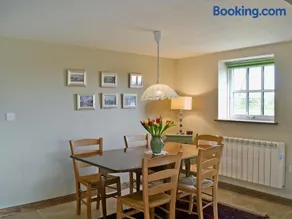 Honeypot Cottage - Image 5