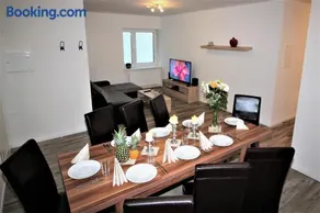 Apartments Tempelhof - Image 3
