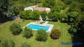 La Villa aux Cyprès bleu - Image 1