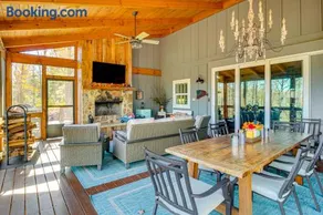 'Cork & Creek Cottage' w/ Mtn & Pasture Views! - Image 1