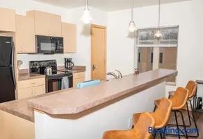 Cannery Square Short Term Rentals -307 by Patriot - Image 2