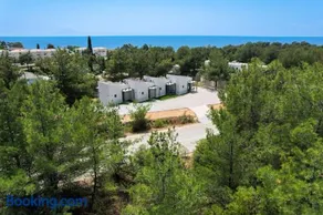 Pine Suites - Image 1