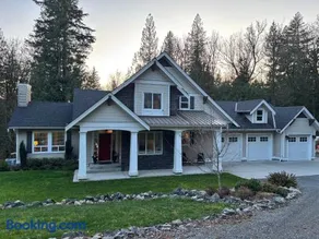 Sumas Mountain basement suite - Image 1