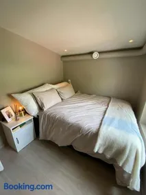 Penthouse apartment 2 bedrooms 70 m2 - Image 5