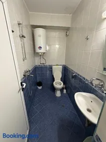 Guest House Dayana Apartment 3 - Image 4