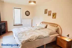 Guesthouse with 3 apartments, just outside Berlin, near to Tesla - Image 1