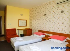 Family hotel Deykin - Image 5