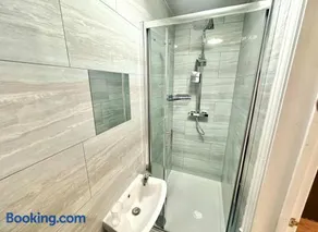 Comfort Inn - Image 4