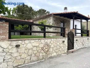 Aelia Cottage House - Image 2