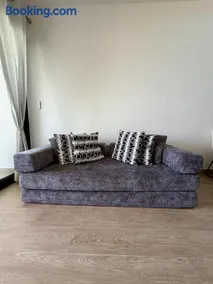 Modern 2BR Condo with Lagoon View Downtown PC - Image 4