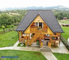 Casa Cupcea - Image 2