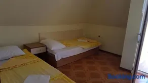 Villa Krisia Apartments - Image 4
