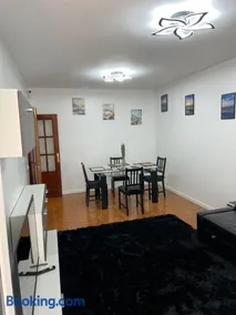 Logement avec vue latérale mer - Image 1