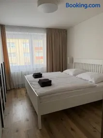 2 izbový moderný byt centrum - Image 3