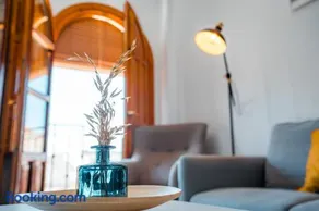 - Apartamento con Parking - QH Plaza San Isidro - Image 1