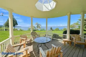 Marty's Place - Image 2