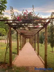 Vila Sabará 01 - Image 2
