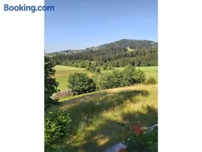 Gemütliche Ferienwohnung mit Balkon & herrlichem Ausblick - Image 4