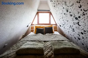 Galaxy6189 Guesthouse - Image 2